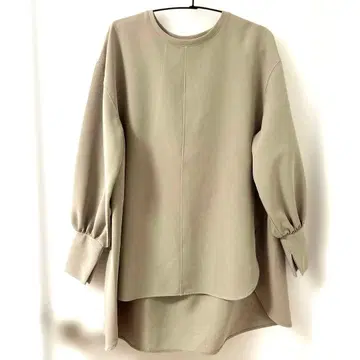 시크릿 트로피 오버 블라우스 베이지