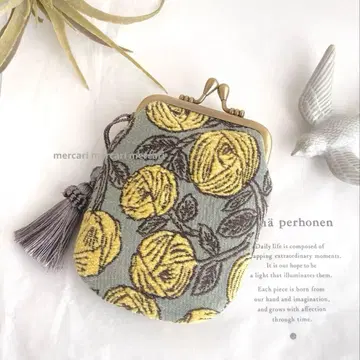미나 페르호넨 핸드메이드 rosy 파우치 가마구치 장미 파우치