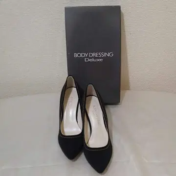 미사용 [바디 드레싱 디럭스] 22.5 black 스티치 베이지 힐