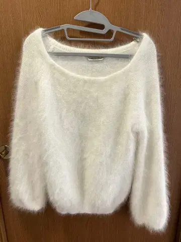 TORRAZZO DONNA 화이트 오프숄더 스웨터