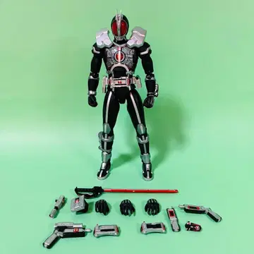 S.H.Figuarts 가면라이더 파이즈 엑셀 폼