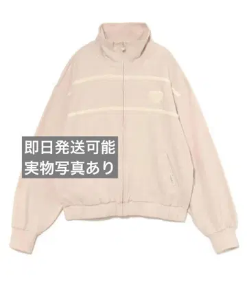 andmary Milky pile heart zip tops