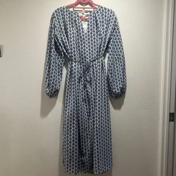 롱 원피스 기하학 패턴