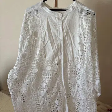 새상품! 화이트 레이스 디자인 긴팔 셔츠 면 100%