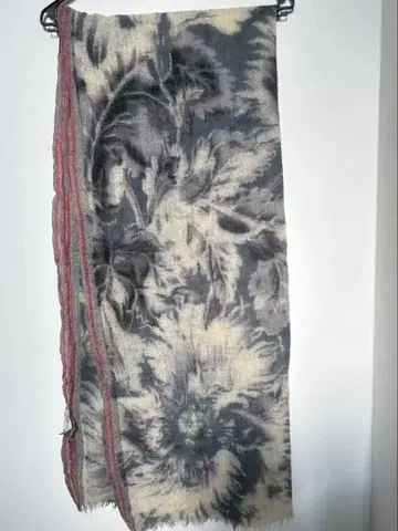 에피스 EPICE 대형 스톨 클리닝 완료