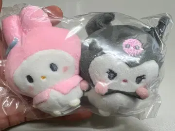 산리오 캐릭터즈 니코 키링 마이멜로디 x 쿠로미