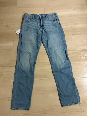 아르마니 익스체인지 AX 스트레이트 데님 사이즈 32 미사용 새상품