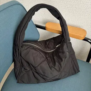 COS 코스 QUILTED SHOULDER BAG 퀼트 숄더백