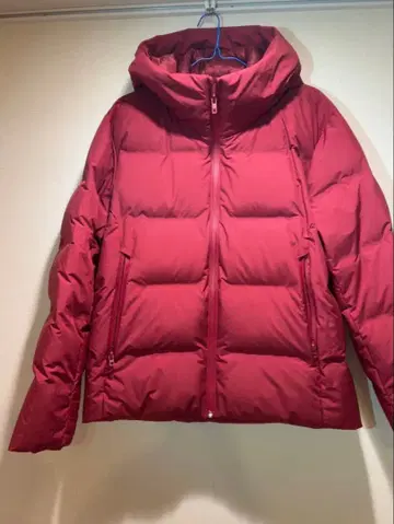 새상품 유니클로 심리스 다운 M