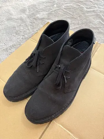 clarks x BEAMS 별주 락 고어텍스 처카 부츠