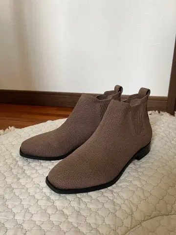 새상품급 VIVAIA 스퀘어토 발수 사이드 첼시 부츠 비바