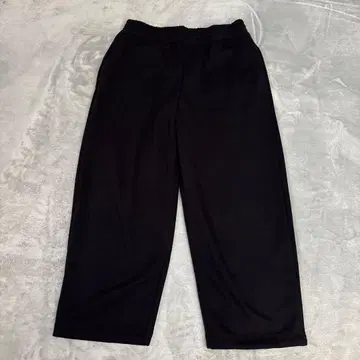 UNIQLO:C 유니클로 씨 맨투맨 와이드 팬츠 블랙 XL 사이즈