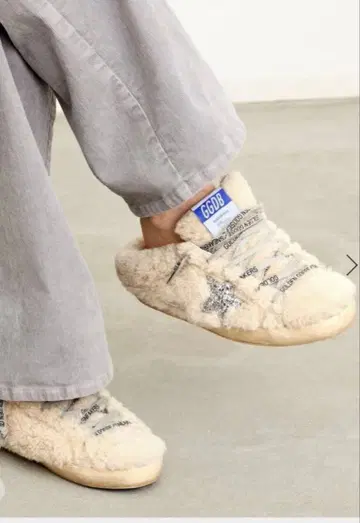 [ 크리스마스 SALE ] 골든구스 SUPER STAR SABOT