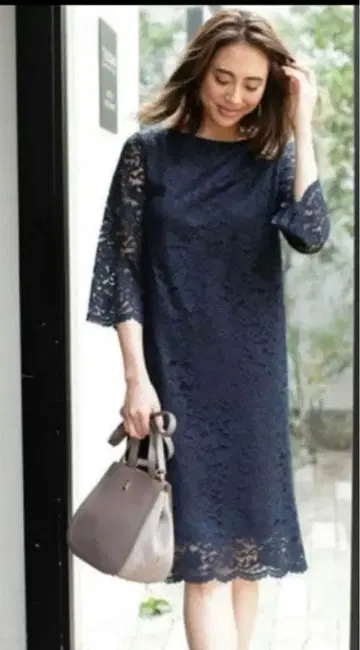 플라스테 택 포함 새상품 전체 레이스 박스 원피스 네이비 S 사이즈