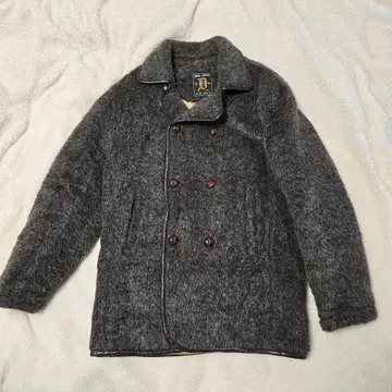 새상품급 DRESS HIPPY 드레스 히피 피코트 퍼 M 사이즈