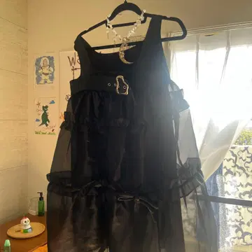 엄청 귀여운 원피스 목걸이 포함! 무릎 기장입니다!