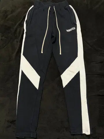 VANQUISH fitness 조거 팬츠 블랙/화이트