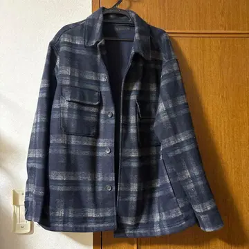 유니클로 넬튼 자켓 네이비 체크 무늬 샤켓 M