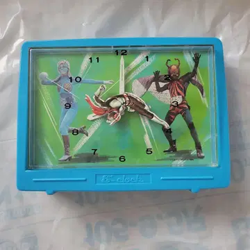 가면라이더 탁상시계