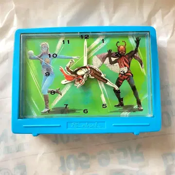 가면라이더 탁상시계