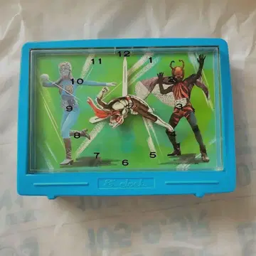 가면라이더 탁상시계