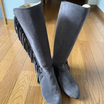 MARIAN 그레이 프린지 스웨이드 롱 부츠