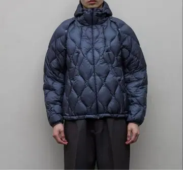 bal TAION REMOVABLE SLEEVE DOWN JACKET