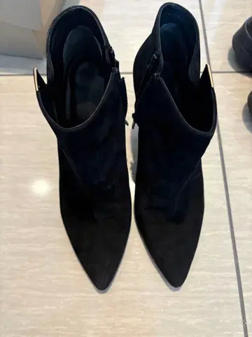 MODE ET JACOMO MEDA 블랙 스웨이드 스틸레토 부티