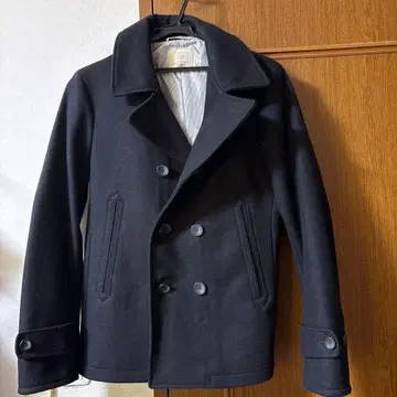 뷰티&유스 블랙 울 피코트