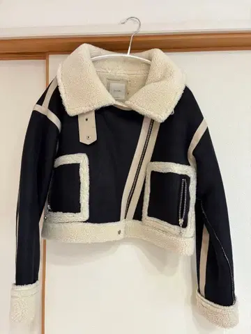 JUEMI 숏 자켓 블랙/아이보리