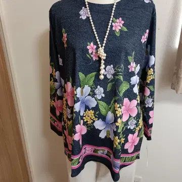 새상품 레오나르풍 상의 또는 튜닉 가을/겨울/봄 3시즌 OK 3L OK