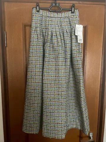 [ 미사용 새상품 ] 정가 19800엔 트위드 스커트 S 파크 클로젯