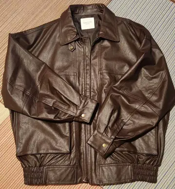 프릭스스토어 인조 가죽 블루종 브라운