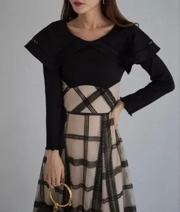 tocco closet 빅칼라 백 레이스업 도킹 원피스