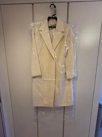 UNITED ARROWS 체스터 코트 사이즈 38