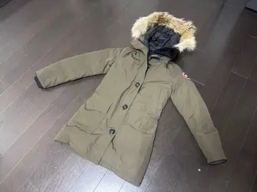 CANADA GOOSE BRONTE PARKA 다운 자켓 카키