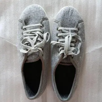 미사용 보아 안감 펠트 신발 그레이