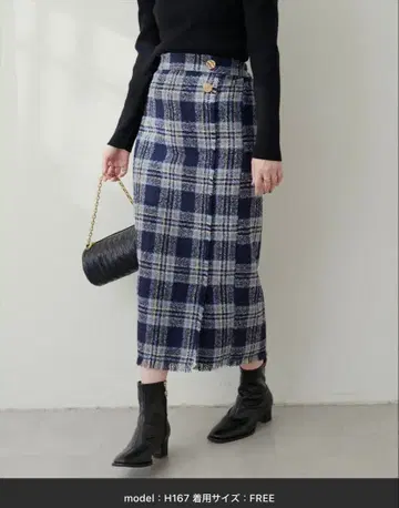 [ natural couture ] 랩 스타일 프린지 체크 타이트 스커트