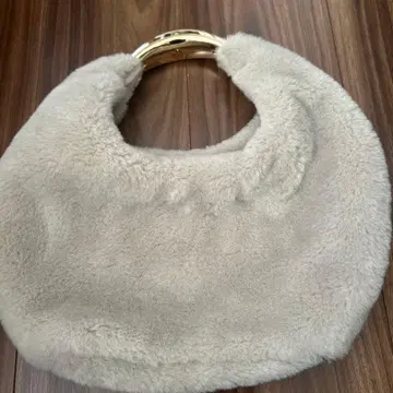 [ 새상품급 ] LE VERNIS 인조 모피 백