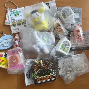 산리오 가챠 참 키링 레트로