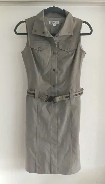 미쉘클랑(Michel Klein) 슬리브리스 원피스 M