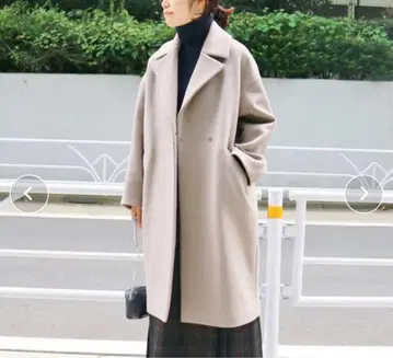 IENA MANTECO 오버 체스터 코트 베이지