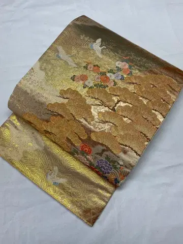 골드 컬러 후쿠로 오비 꽃과 새 자수 순수 실크