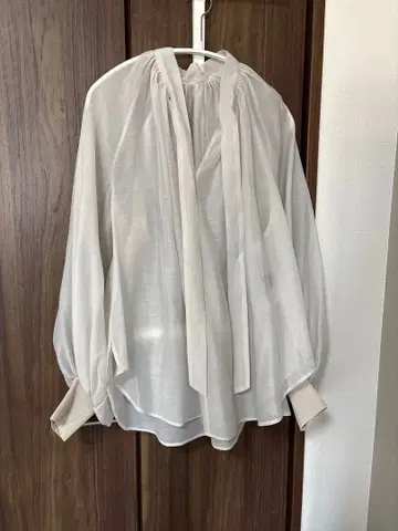 스텀블리 (STUMBLY) 시어 블라우스