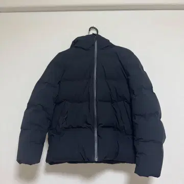UNIQLO 블랙 다운 자켓 M