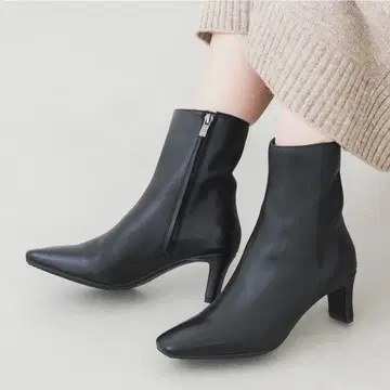 [새상품급] EVOL 천연 가죽 6cm 스퀘어 숏부츠