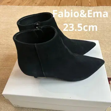 파비오 앤 엠마 비올라 앤 엠마 스웨이드 숏부츠