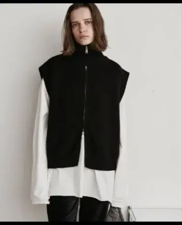 [ Auntie Rosa Holiday ] 집업 니트 베스트