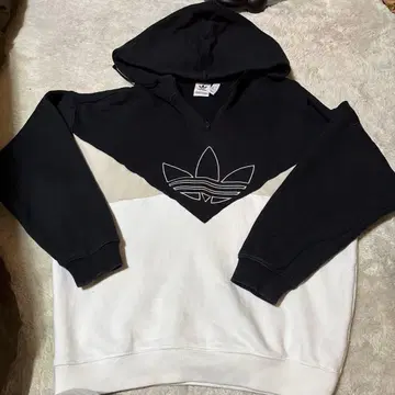 adidas 집업 후드티 블랙/화이트