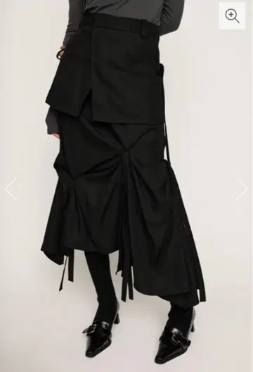 레이어드 터크 리본 스커트